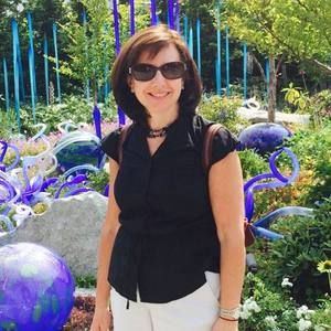 Meet your Posher, Debbie